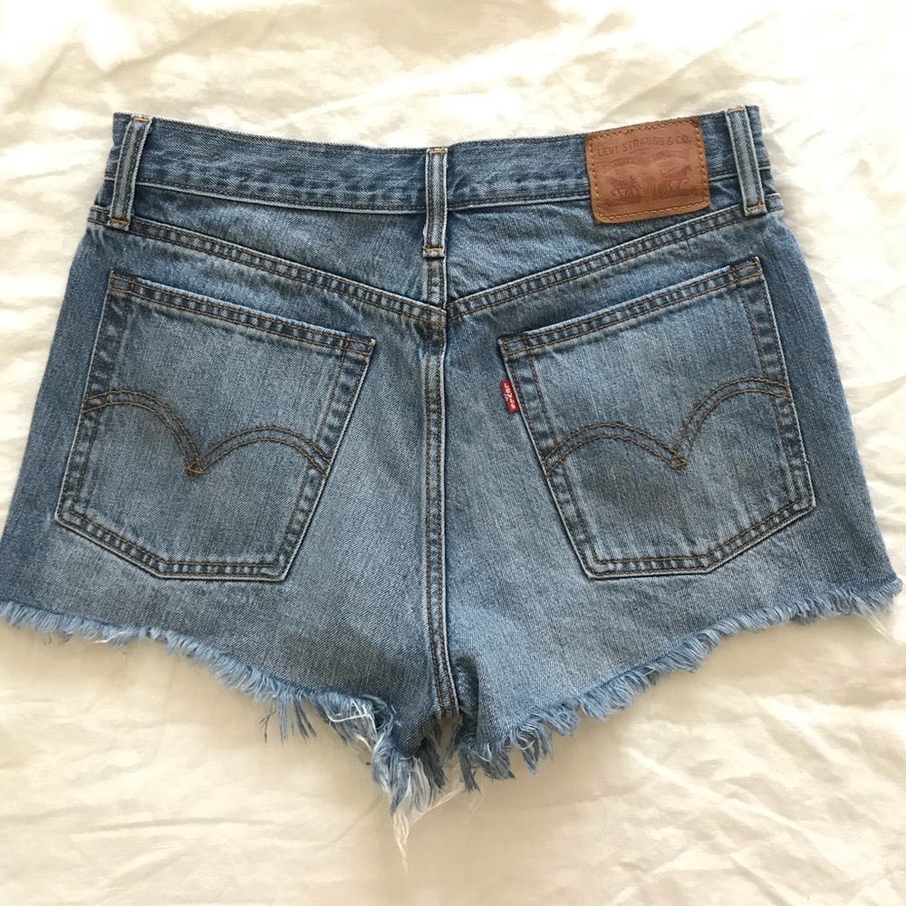 Levi’s Cutoffs